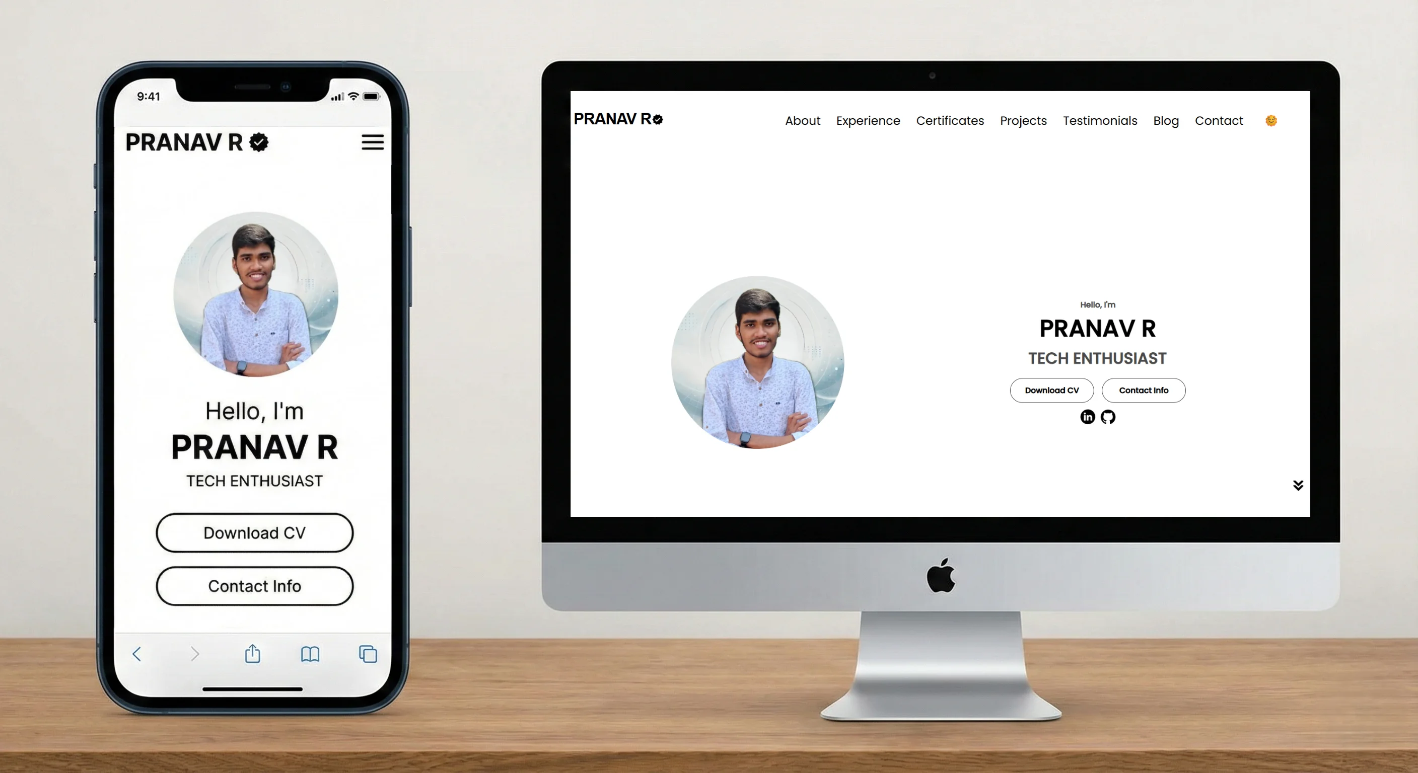 Comparison of the portfolio layout on Mobile vs Desktop screens